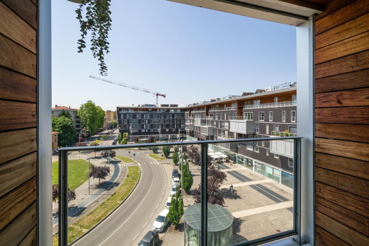 Parma Railway Station Apartment Exterior foto